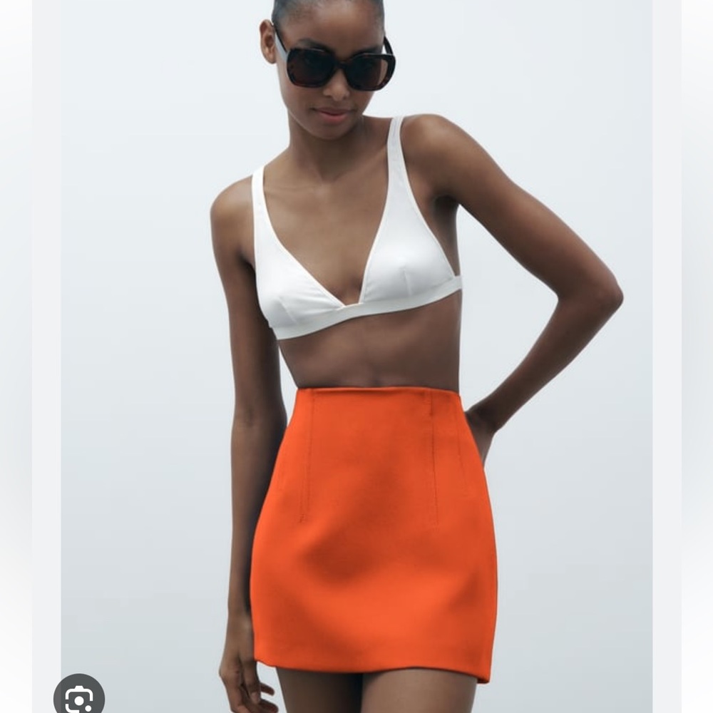 Mini skirt from Zara size M